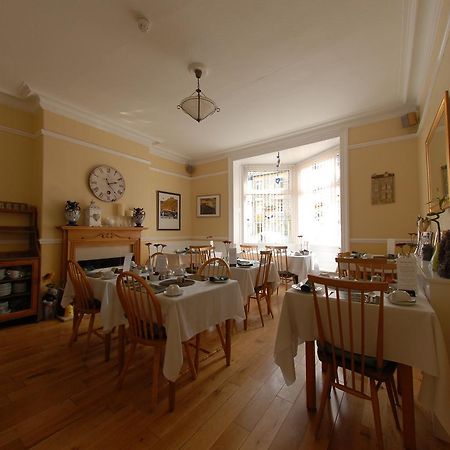 Chiltern Guest House ウィットビー エクステリア 写真