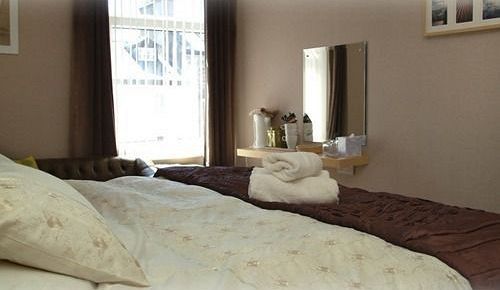 Chiltern Guest House ウィットビー エクステリア 写真